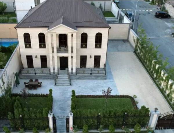 arandznatun-vardzakalutyun-Yerevan-Achapnyak