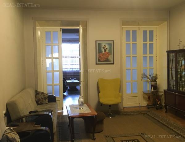 5-senyakanoc-bnakaran-vacharq-Yerevan-Center