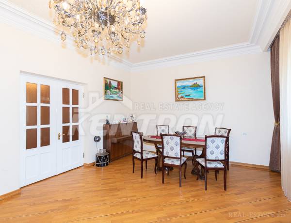 arandznatun-vacharq-Yerevan-Qanaqer-Zeytun