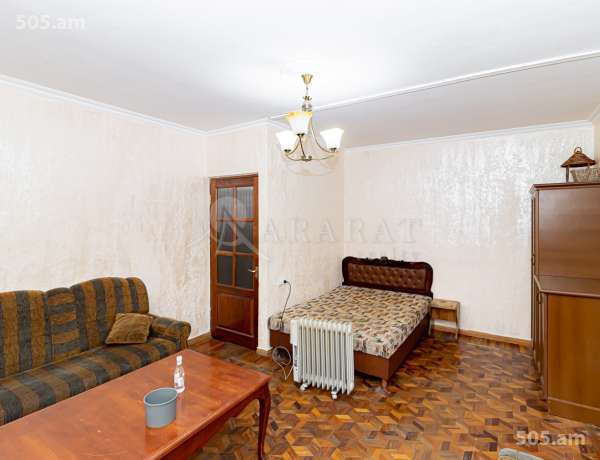 2-senyakanoc-bnakaran-vacharq-Yerevan-Center