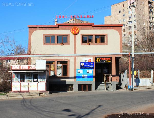 1-senyakanoc-komercion-vardzakalutyun-Yerevan-Nor-Norq