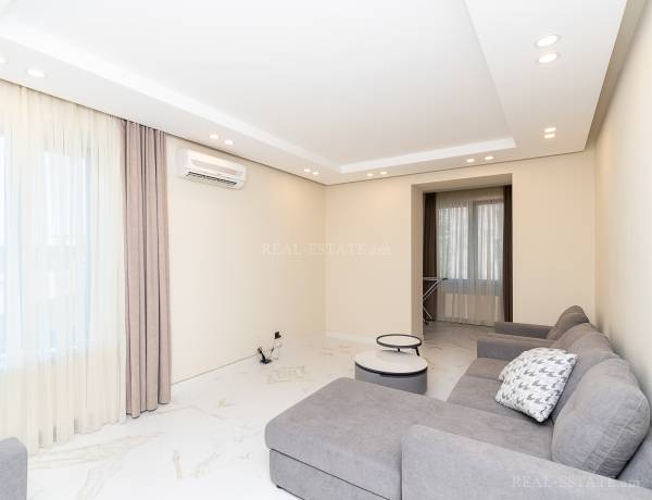 3-senyakanoc-bnakaran-vacharq-Yerevan-Arabkir