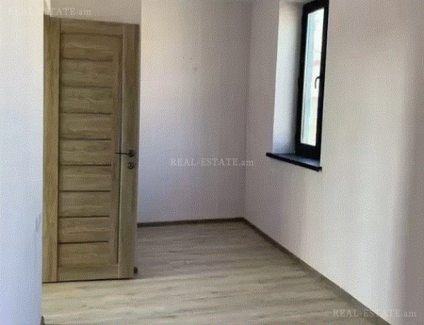 arandznatun-vacharq-Yerevan-Avan