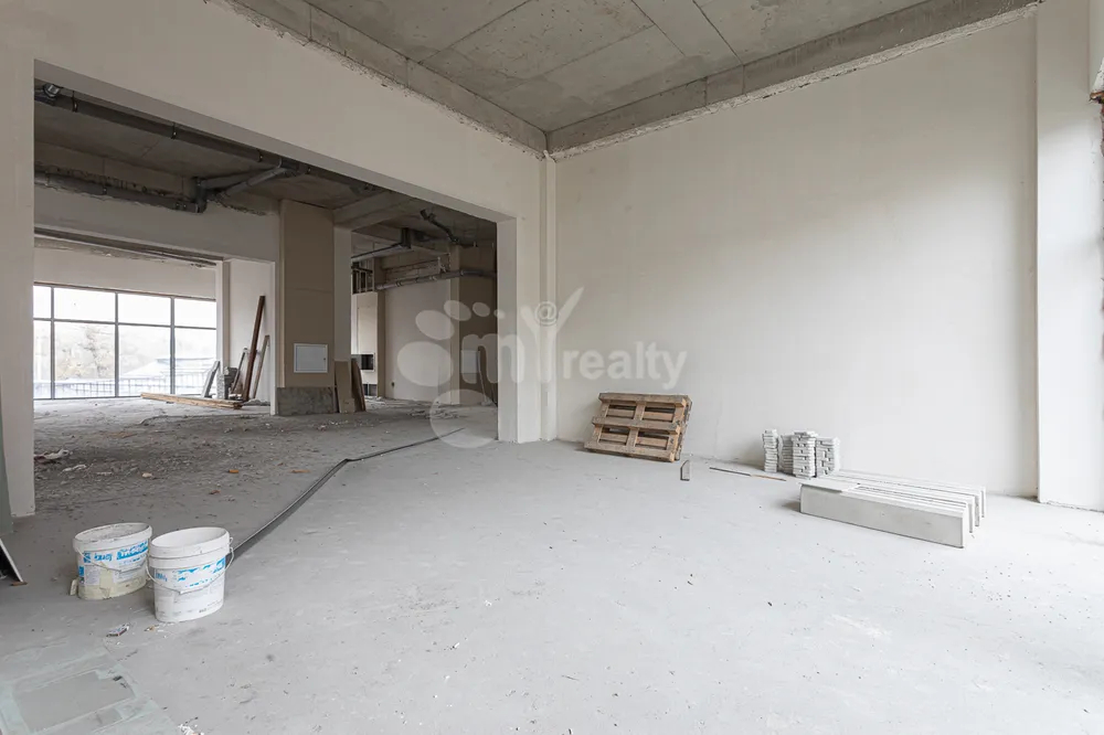 sale-commercial
