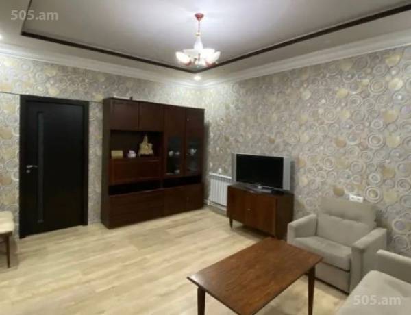 2-senyakanoc-bnakaran-vardzakalutyun-Yerevan-Erebuni