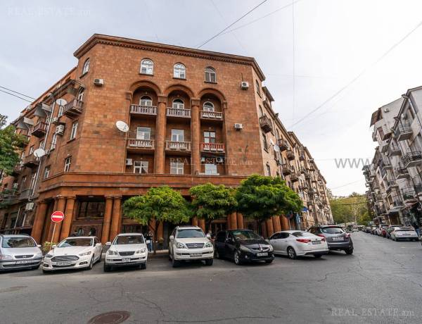 4-senyakanoc-bnakaran-vacharq-Yerevan-Center