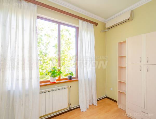 2-senyakanoc-bnakaran-vardzakalutyun-Yerevan-Arabkir