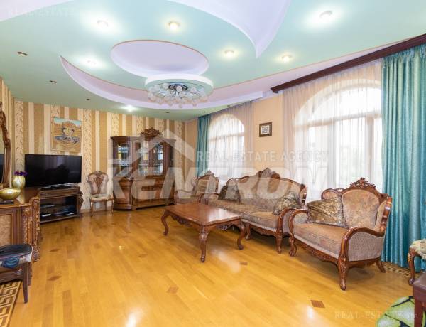 arandznatun-vacharq-Yerevan-Qanaqer-Zeytun