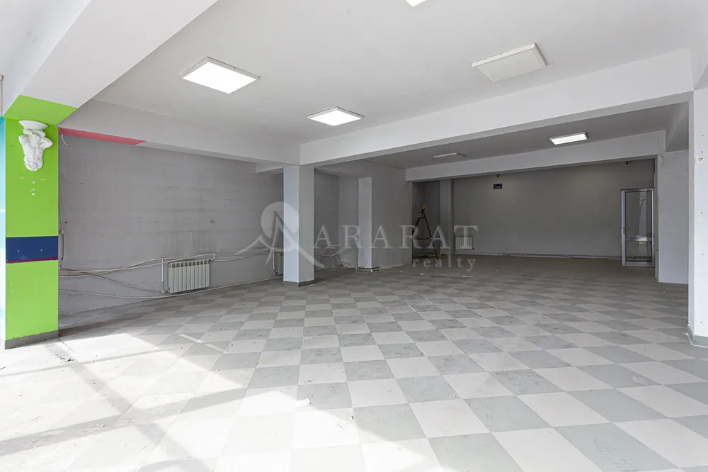 sale-commercial