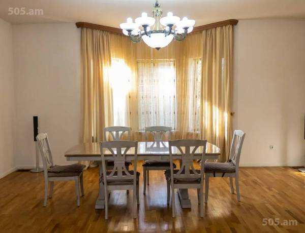 arandznatun-vardzakalutyun-Yerevan-Vahagni-district