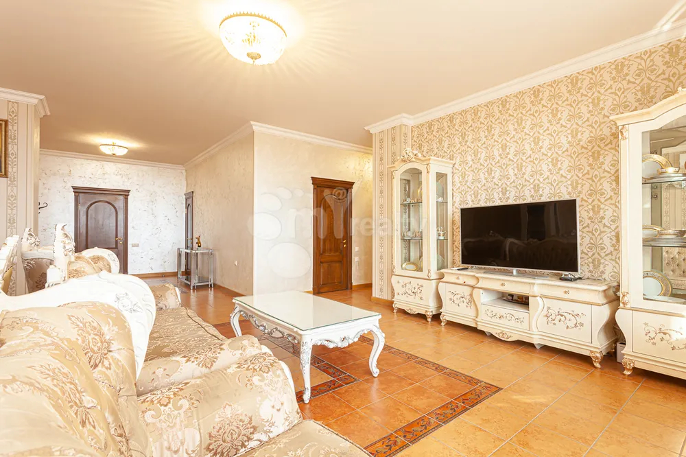 sale-apartment