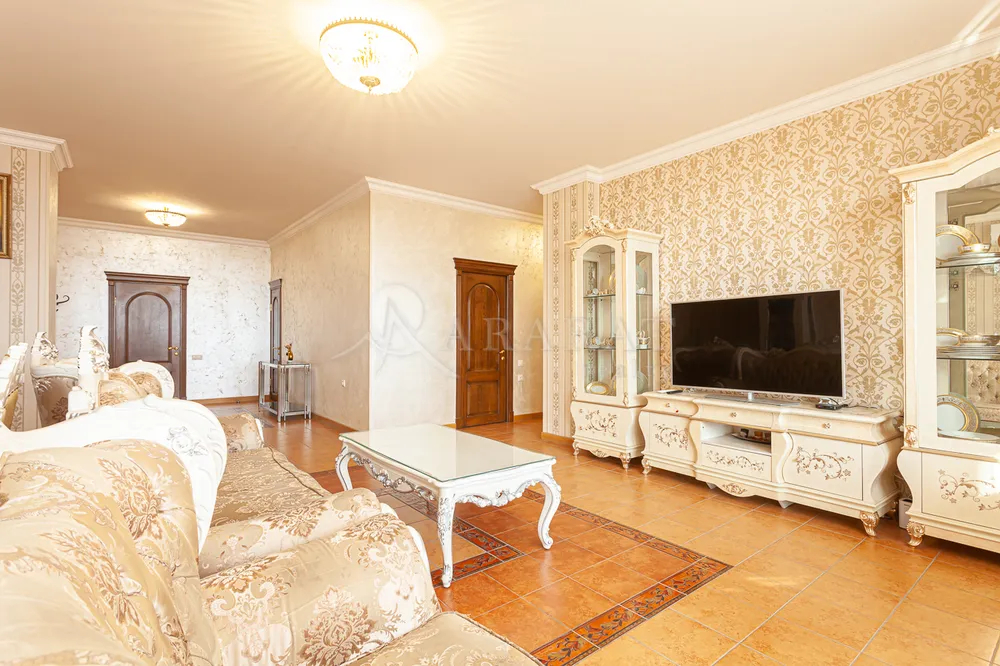 sale-apartment