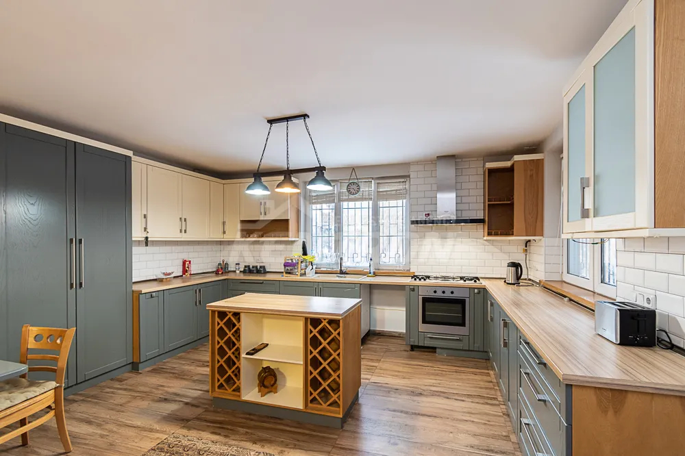 sale-house