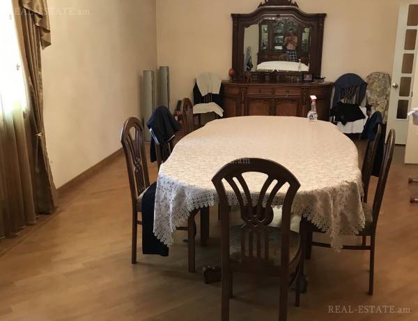 arandznatun-vacharq-Yerevan-Qanaqer-Zeytun