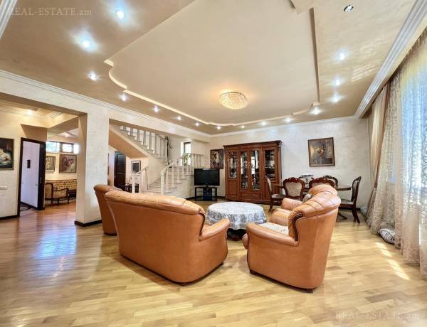 arandznatun-vacharq-Yerevan-Avan