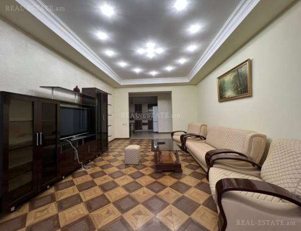 3-senyakanoc-bnakaran-vacharq-Yerevan-Center