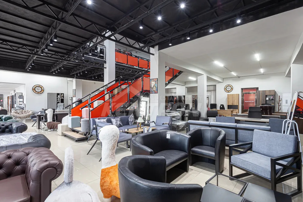 sale-commercial