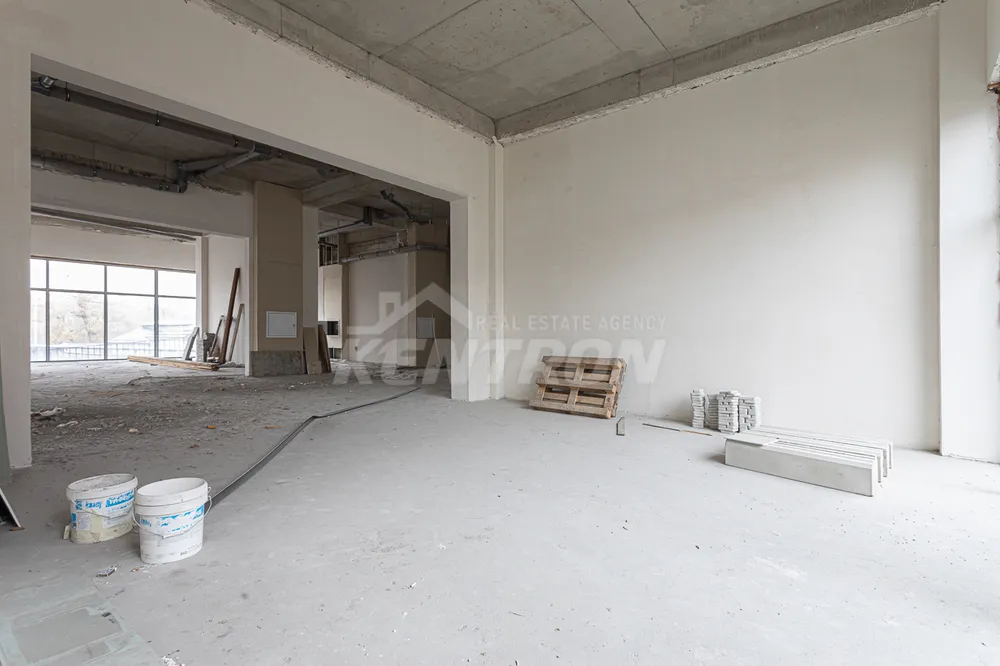 sale-commercial