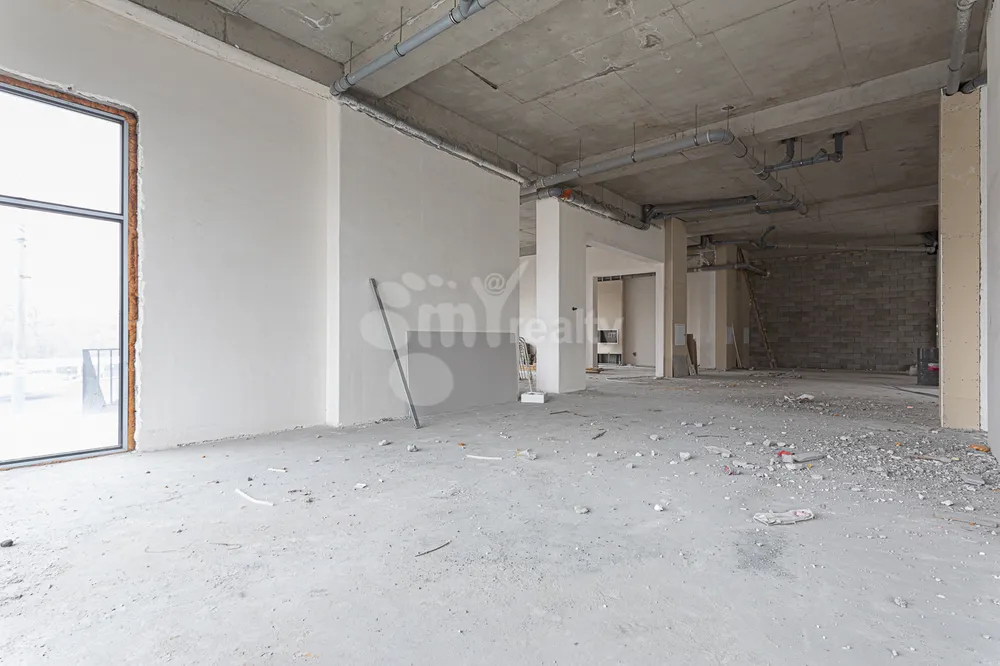 sale-commercial