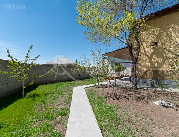 arandznatun-vacharq-Yerevan-Nor-Norq