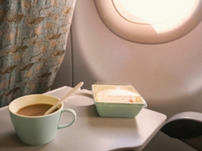 Թռիչքուղեկցորդուհին բացահայտել է՝ օդանավում սուրճի և թեյի վտանգը