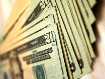 Курс доллара в Армении продолжает повышаться